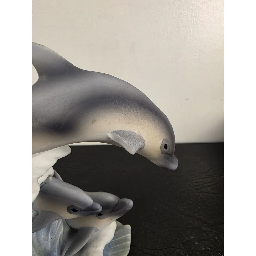 Homco Endangered Species collection. Dolphins. Masterpiece Porcelain. 1994